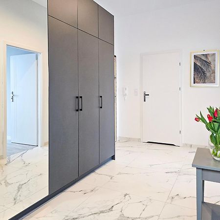 슈비노우이스쳬 Visit Baltic - Platan Tower Grey 아파트 외부 사진